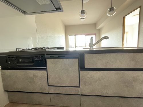 ビルトイン型食器洗浄乾燥機もあります。(キッチン)