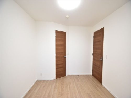 約6.0帖洋室もウォークインクローゼット有ます(寝室)