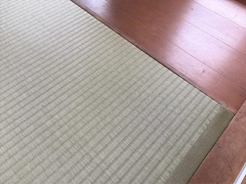 畳の表替え済(寝室)