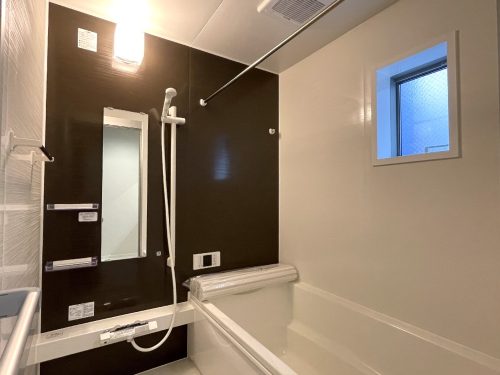 浴室暖房乾燥機付きの1616サイズのバスルーム(風呂)
