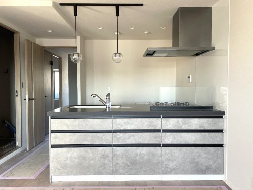 キッチンのカウンター下は引き出し型の収納でV(^^♪(キッチン)