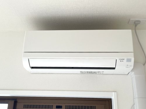 リビングにエアコン一台設置済♪(居間)