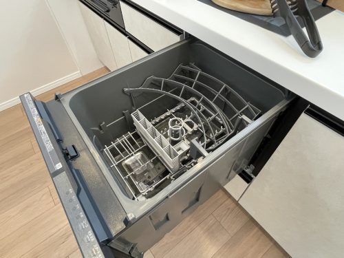 家事の手間を減らしてくれる食器洗浄乾燥機(キッチン)