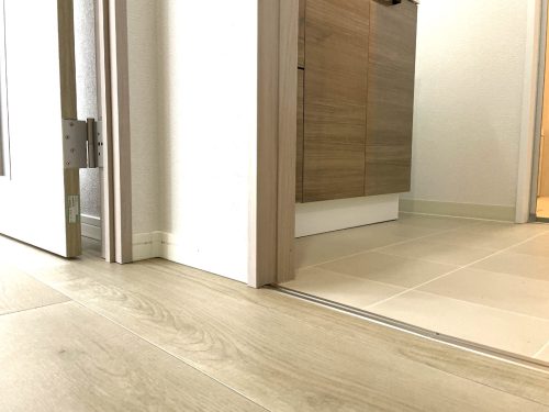 廊下と洗面室やトイレも段差無で快適！